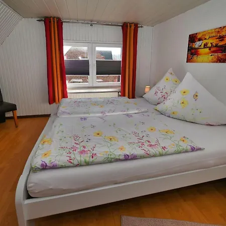 Haus-karin-ferienwohnung-1 * Büsum
